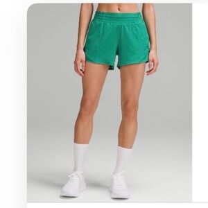 Lululemon Hotty Hot 4” Athletic Shorts